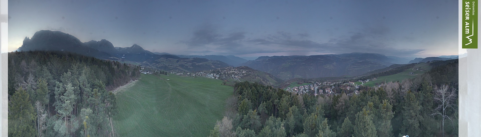 Archived image Webcam Völs am Schlern (South Tyrol)