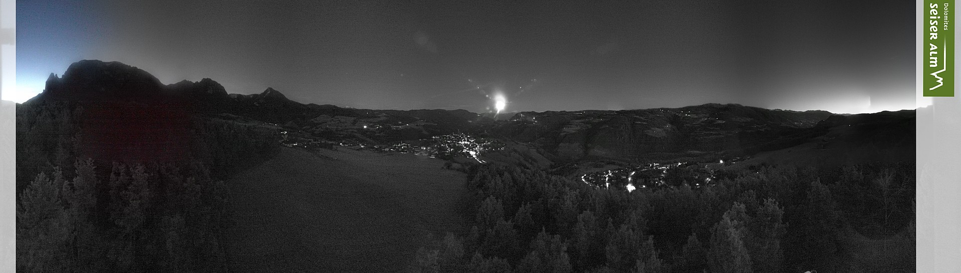 Archived image Webcam Völs am Schlern (South Tyrol)