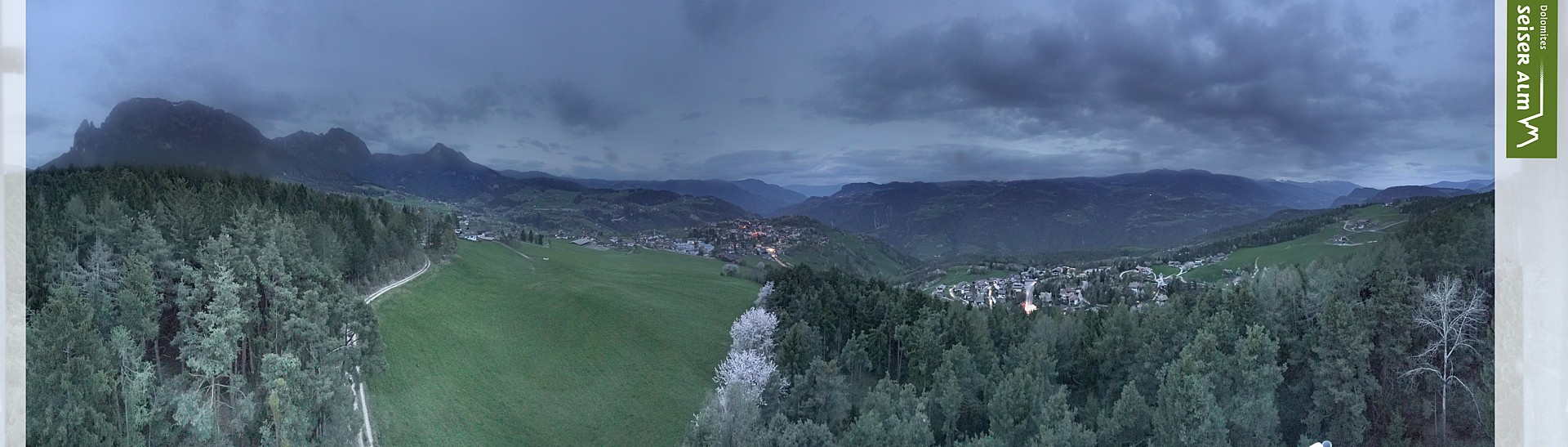 Archived image Webcam Völs am Schlern (South Tyrol)