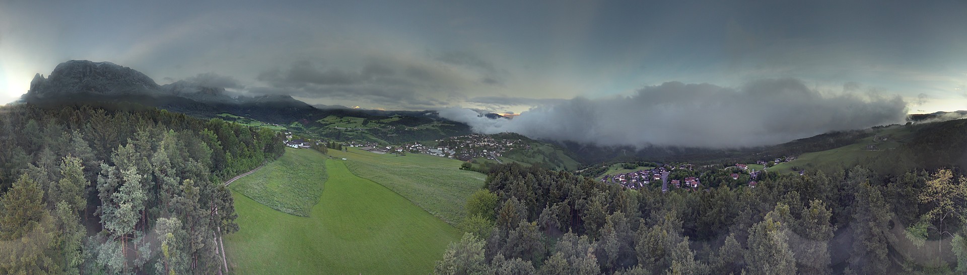 Archived image Webcam Völs am Schlern (South Tyrol)