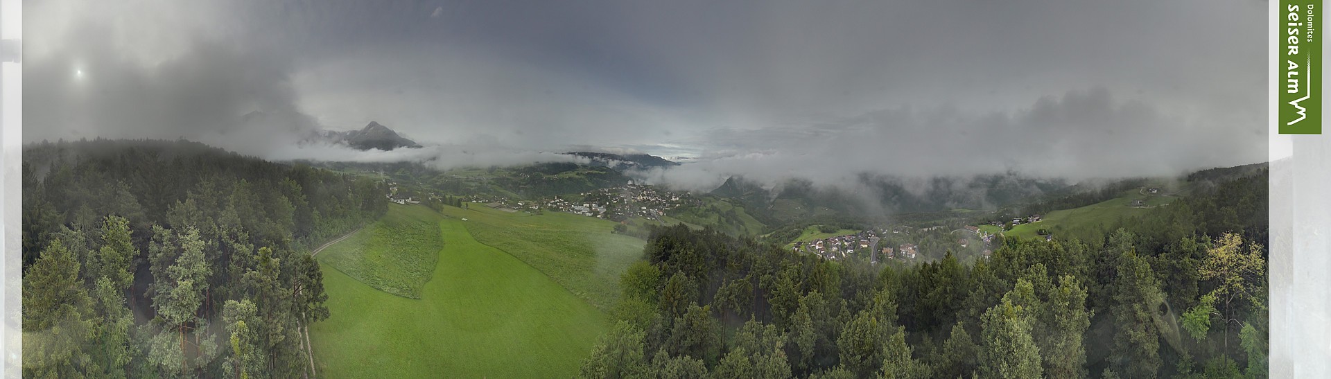 Archived image Webcam Völs am Schlern (South Tyrol)