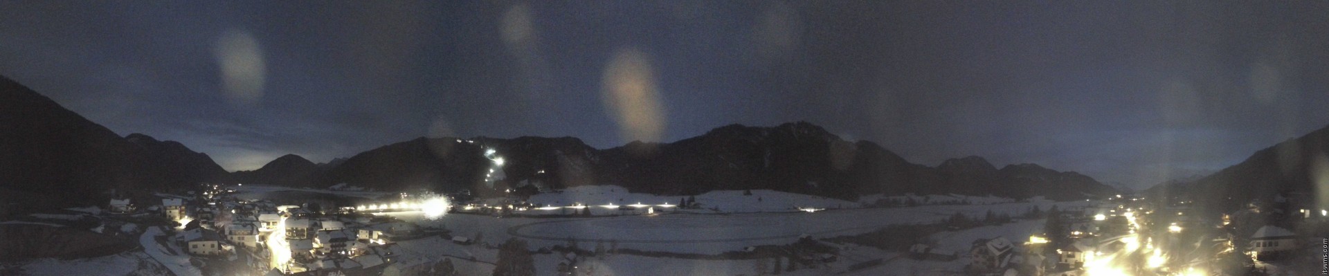 Archiv Foto Webcam Panoramablick auf den Weißensee in Kärnten