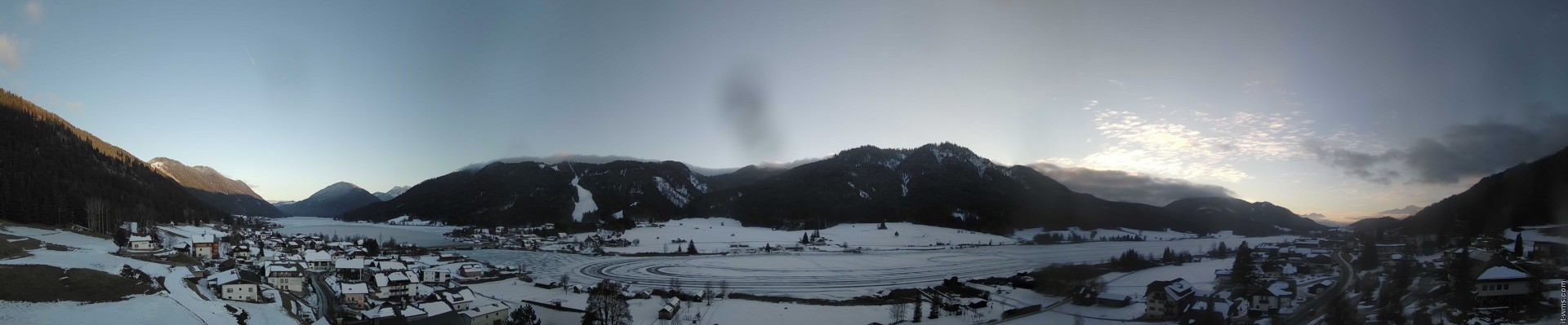 Archiv Foto Webcam Panoramablick auf den Weißensee in Kärnten