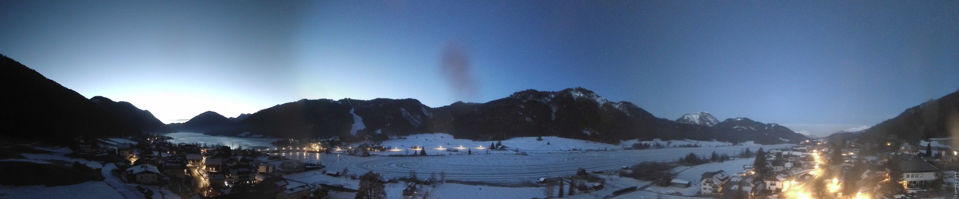 Archived image Webcam Weißensee lake (north of Hermagor)