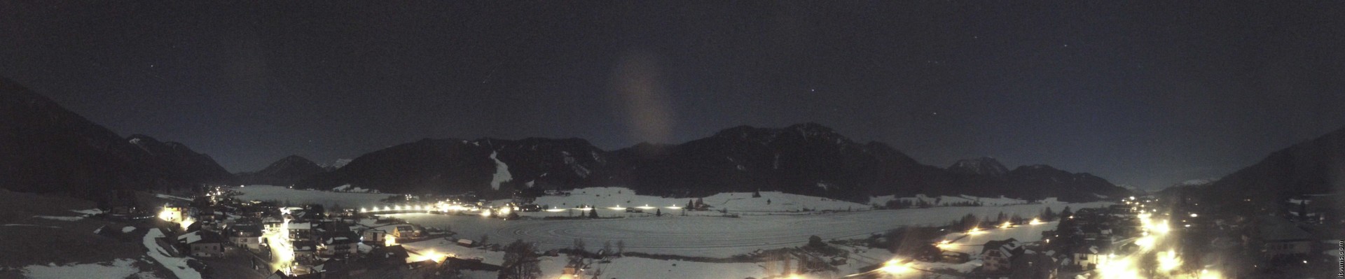 Archived image Webcam Weißensee lake (north of Hermagor)