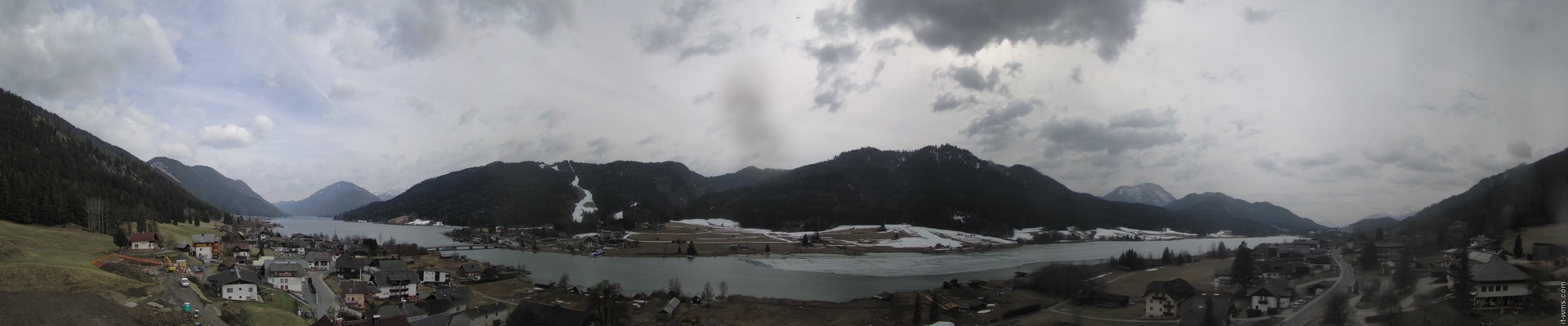 Archived image Webcam Weißensee lake (north of Hermagor)