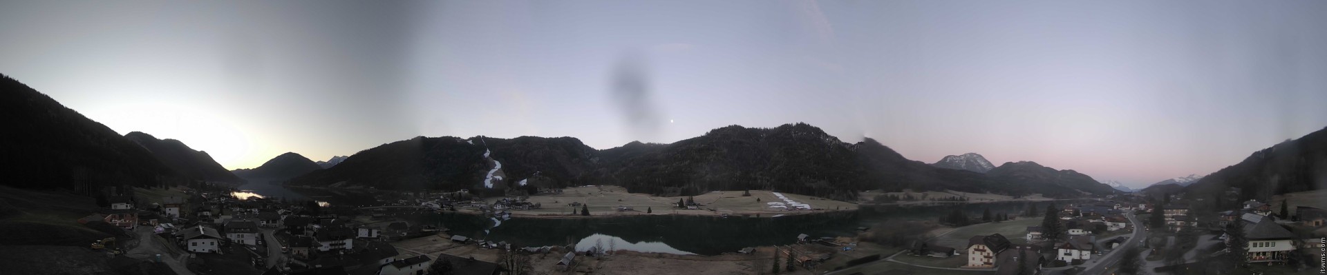 Archiv Foto Webcam Panoramablick auf den Weißensee in Kärnten