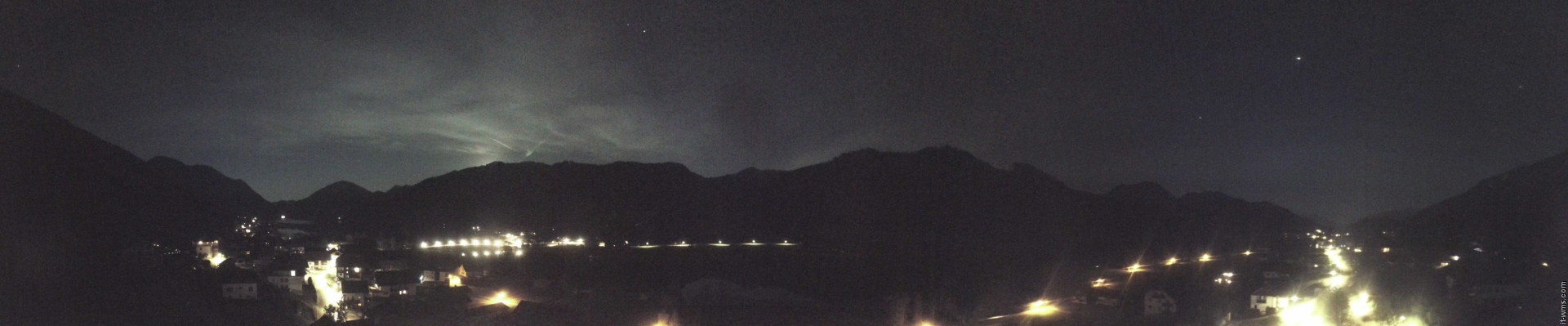 Archived image Webcam Weißensee lake (north of Hermagor)