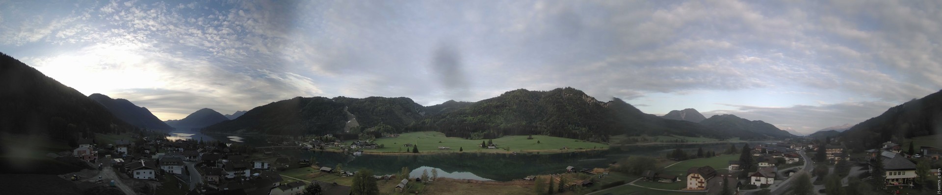 Archiv Foto Webcam Panoramablick auf den Weißensee in Kärnten