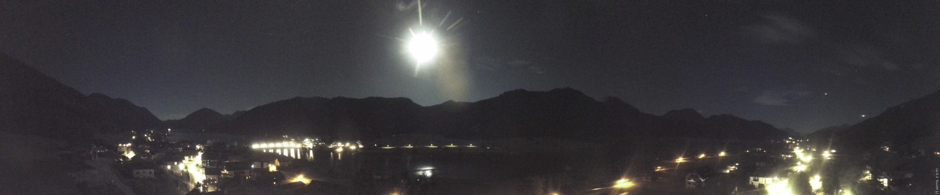 Archived image Webcam Weißensee lake (north of Hermagor)