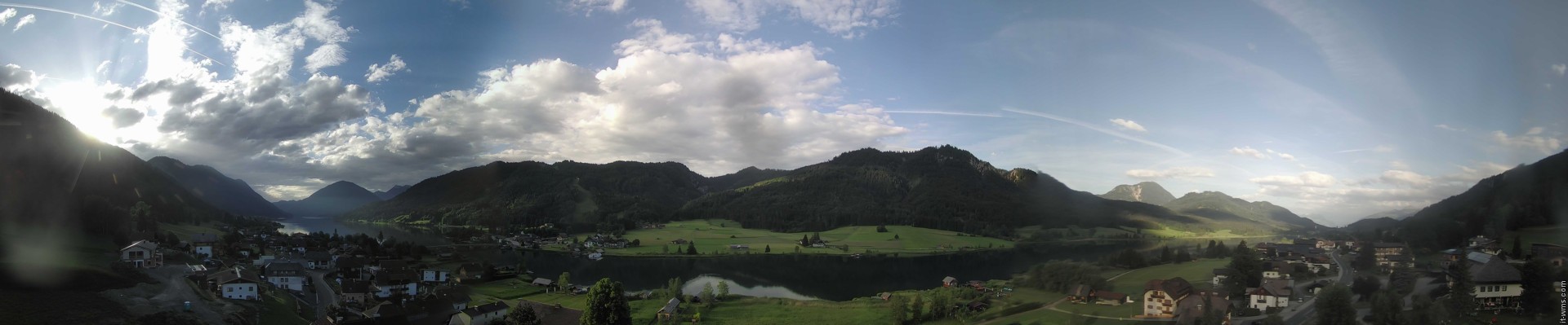 Archiv Foto Webcam Panoramablick auf den Weißensee in Kärnten