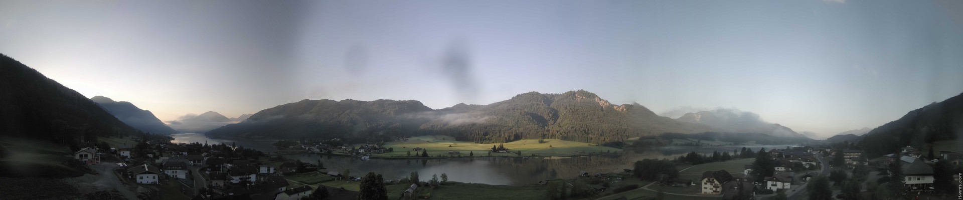 Archived image Webcam Weißensee lake (north of Hermagor)