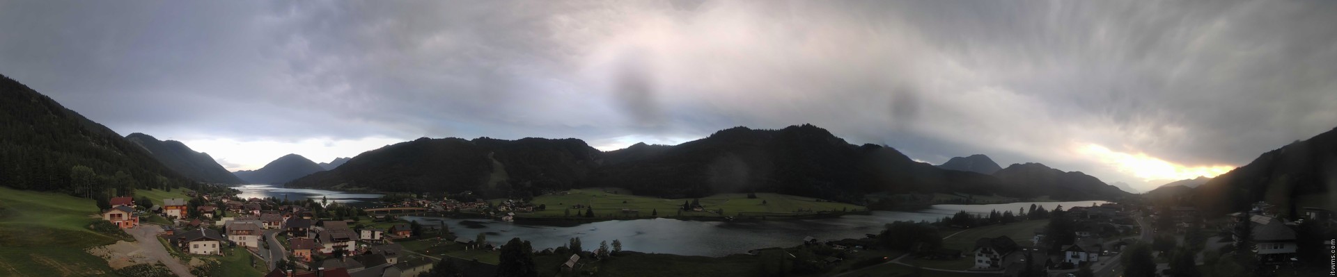 Archiv Foto Webcam Panoramablick auf den Weißensee in Kärnten