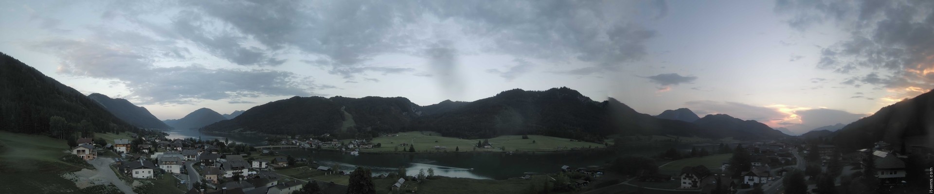 Archiv Foto Webcam Panoramablick auf den Weißensee in Kärnten
