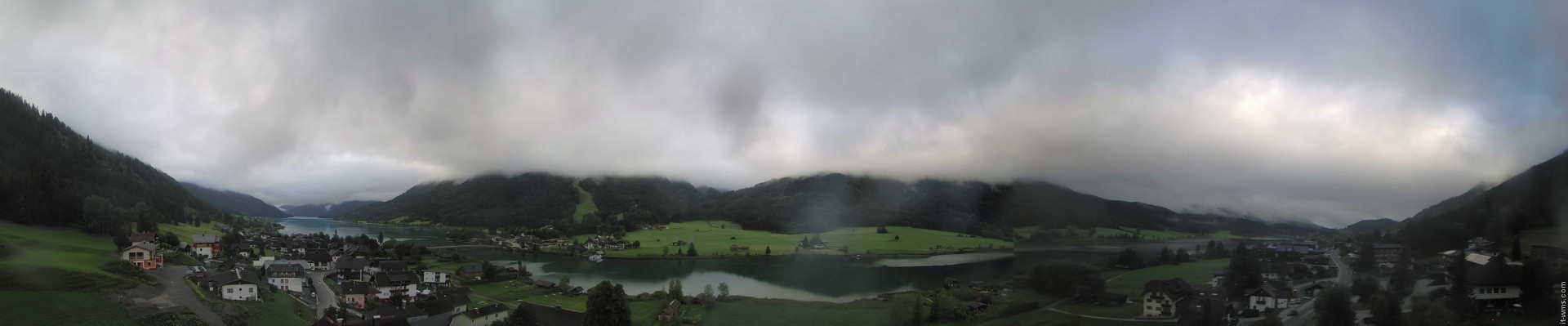 Archiv Foto Webcam Panoramablick auf den Weißensee in Kärnten