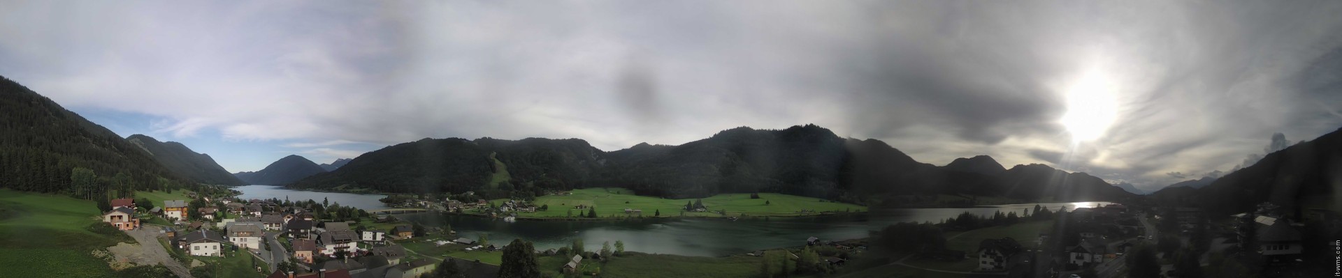 Archived image Webcam Weißensee lake (north of Hermagor)