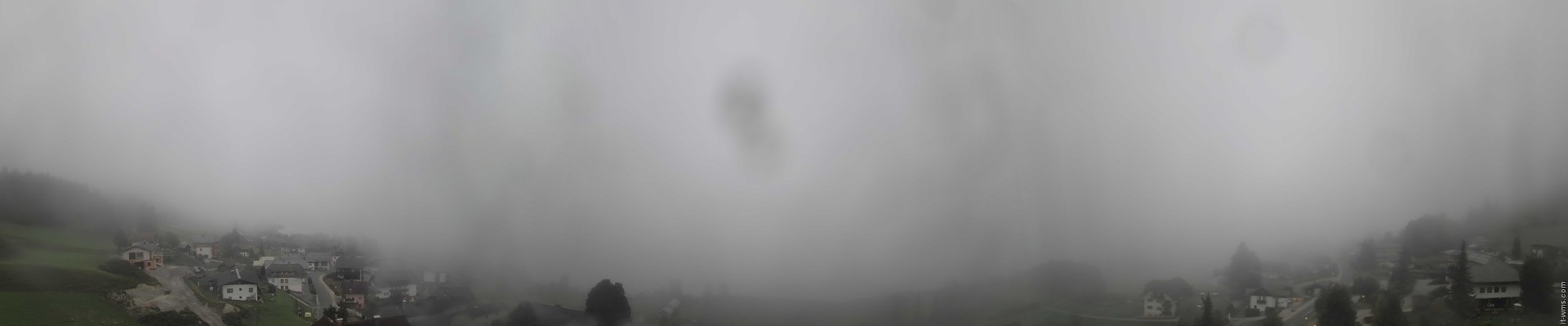 Archiv Foto Webcam Panoramablick auf den Weißensee in Kärnten