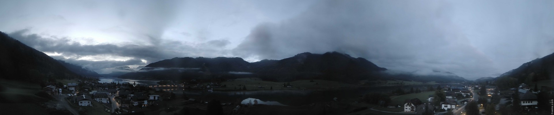 Archived image Webcam Weißensee lake (north of Hermagor)