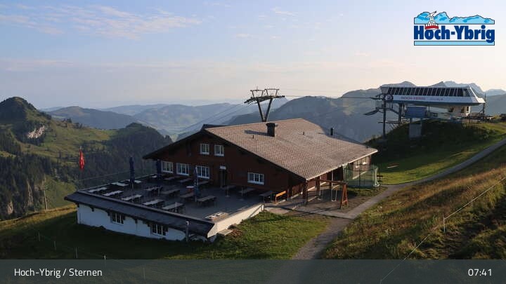 Archiv Foto Webcam Hoch Ybrig, Bergstation Sternen