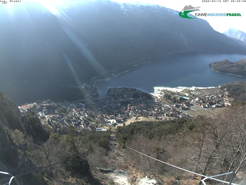 Archiv Foto Webcam Lago di Molveno