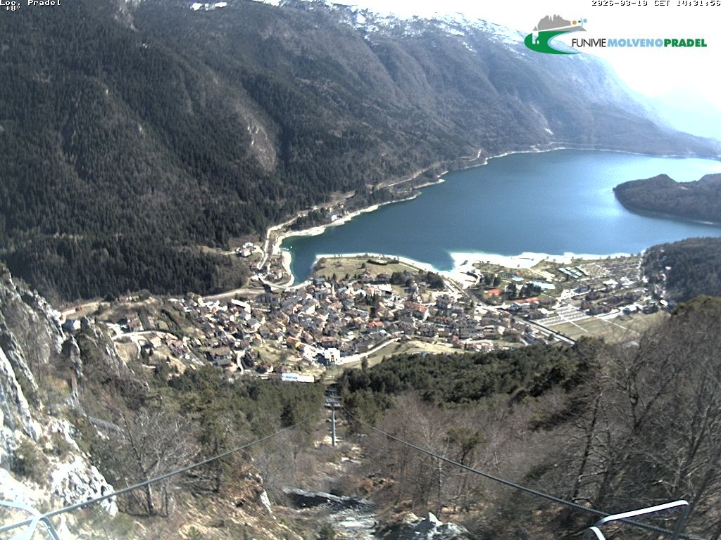 Archiv Foto Webcam Lago di Molveno
