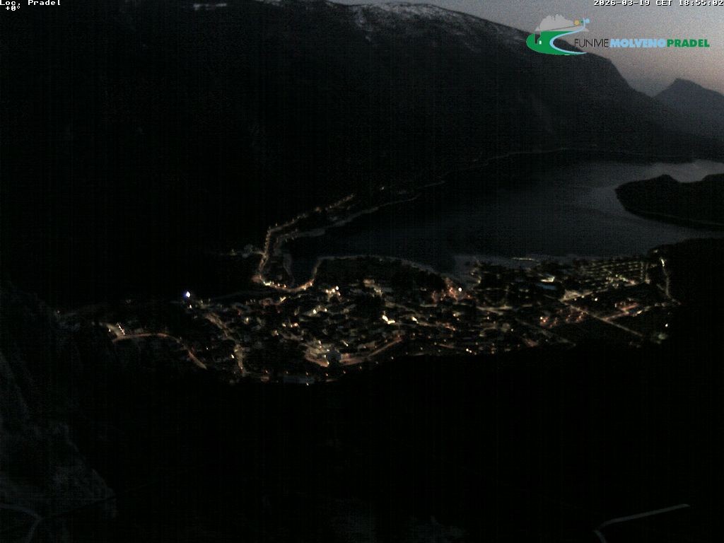 Archiv Foto Webcam Lago di Molveno