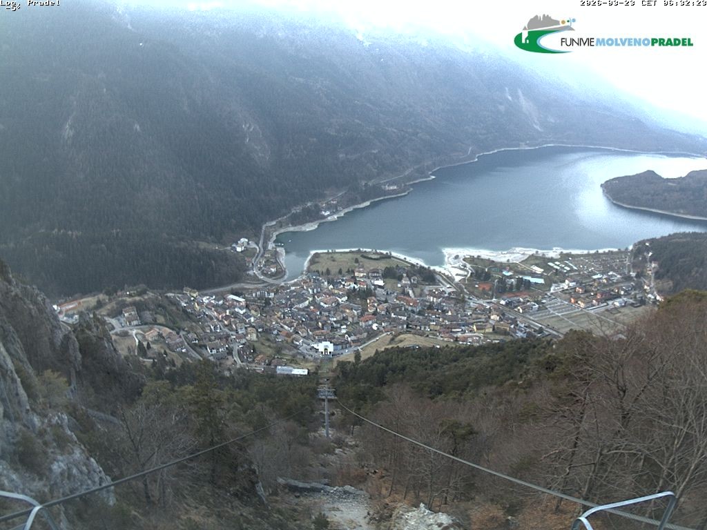 Archiv Foto Webcam Lago di Molveno