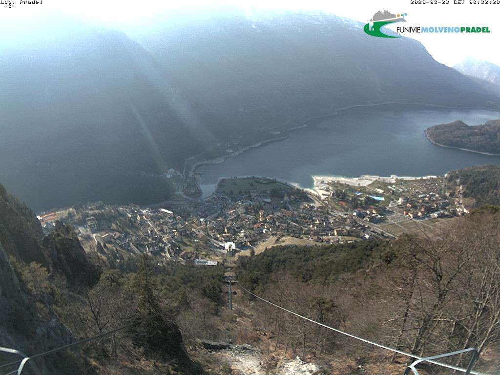 Archiv Foto Webcam Lago di Molveno