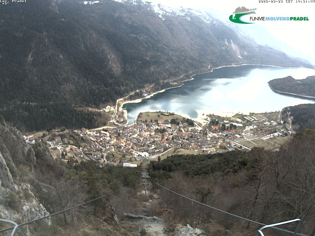 Archiv Foto Webcam Lago di Molveno