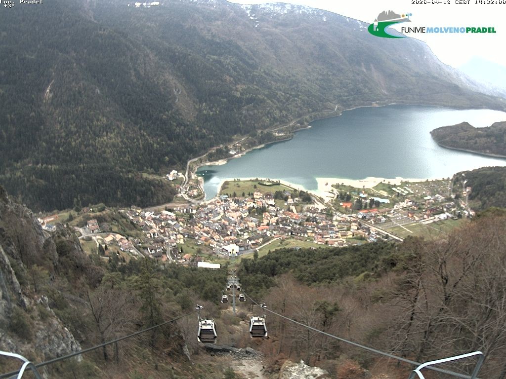Archiv Foto Webcam Lago di Molveno