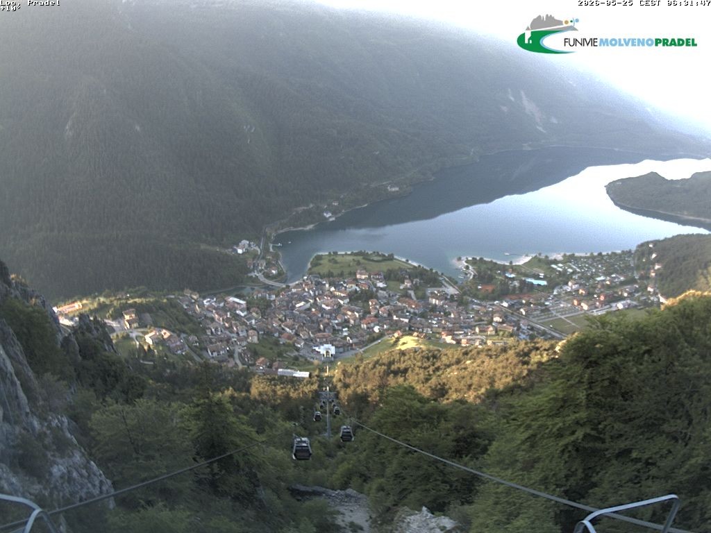 Archiv Foto Webcam Lago di Molveno