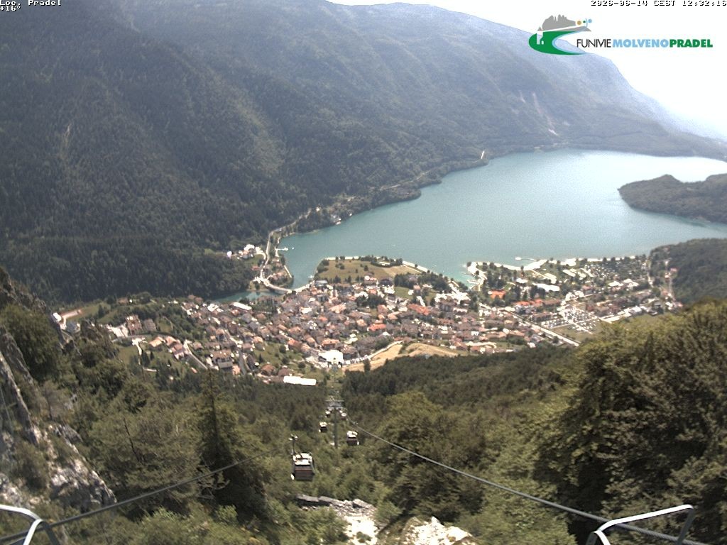 Archiv Foto Webcam Lago di Molveno