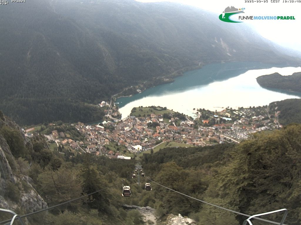Archiv Foto Webcam Lago di Molveno