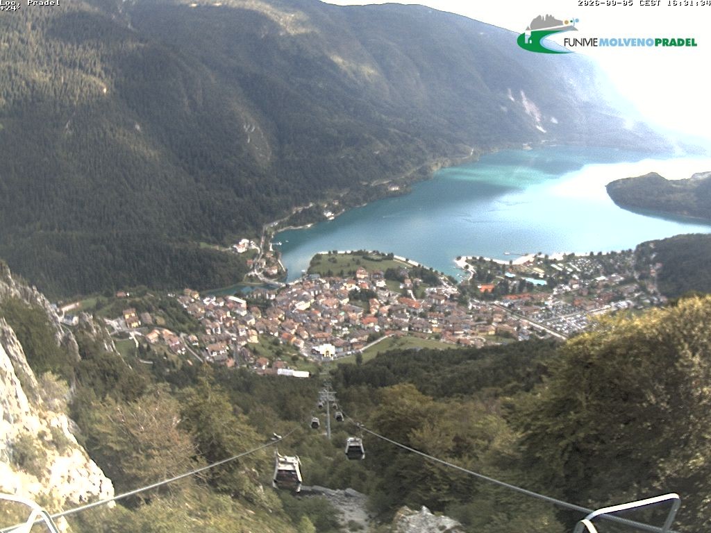 Archiv Foto Webcam Lago di Molveno