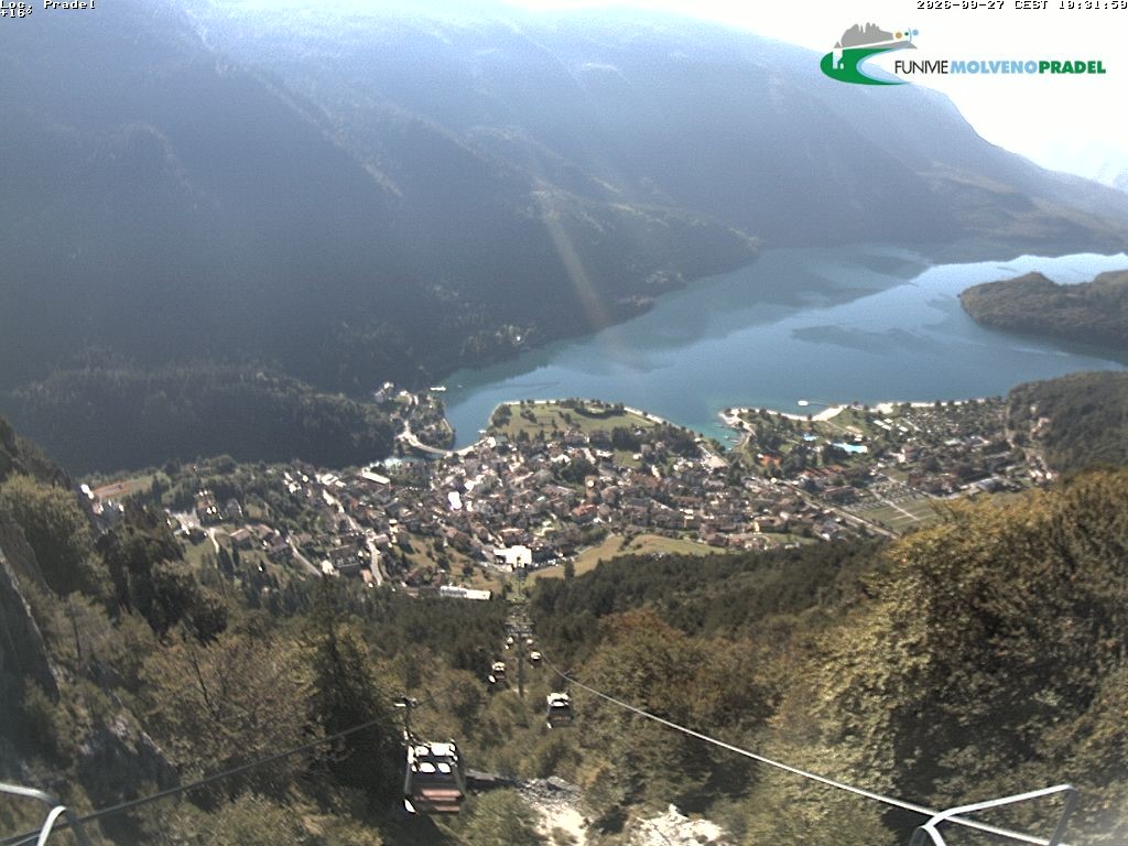 Archiv Foto Webcam Lago di Molveno