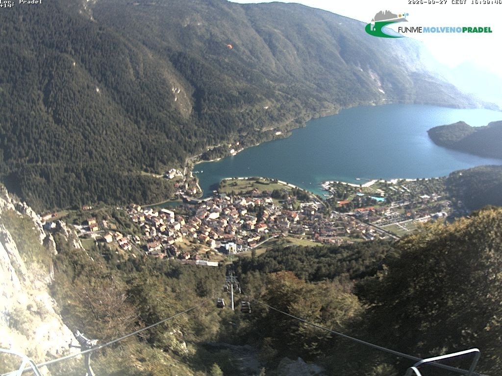 Archiv Foto Webcam Lago di Molveno