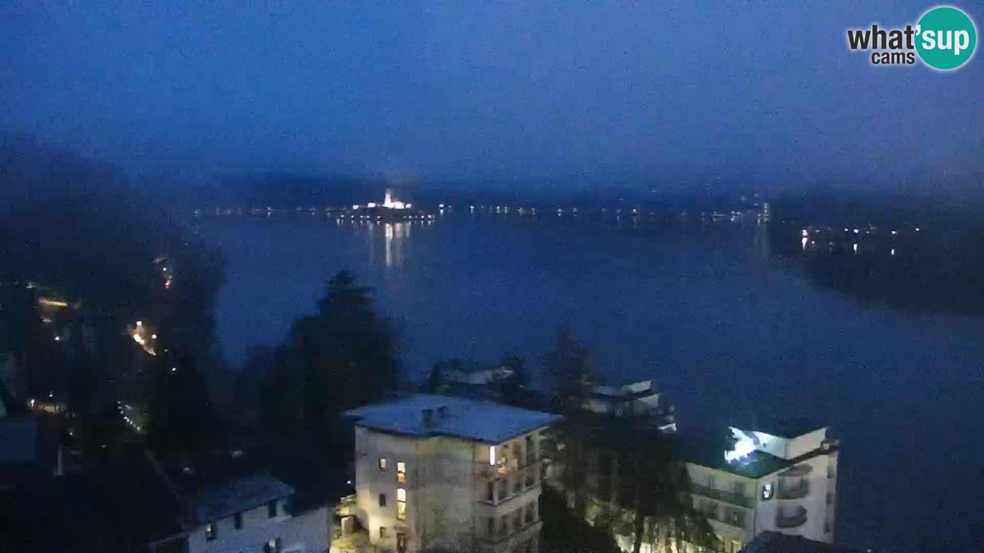 Archiv Foto Webcam Blick auf den Bleder See in Slowenien