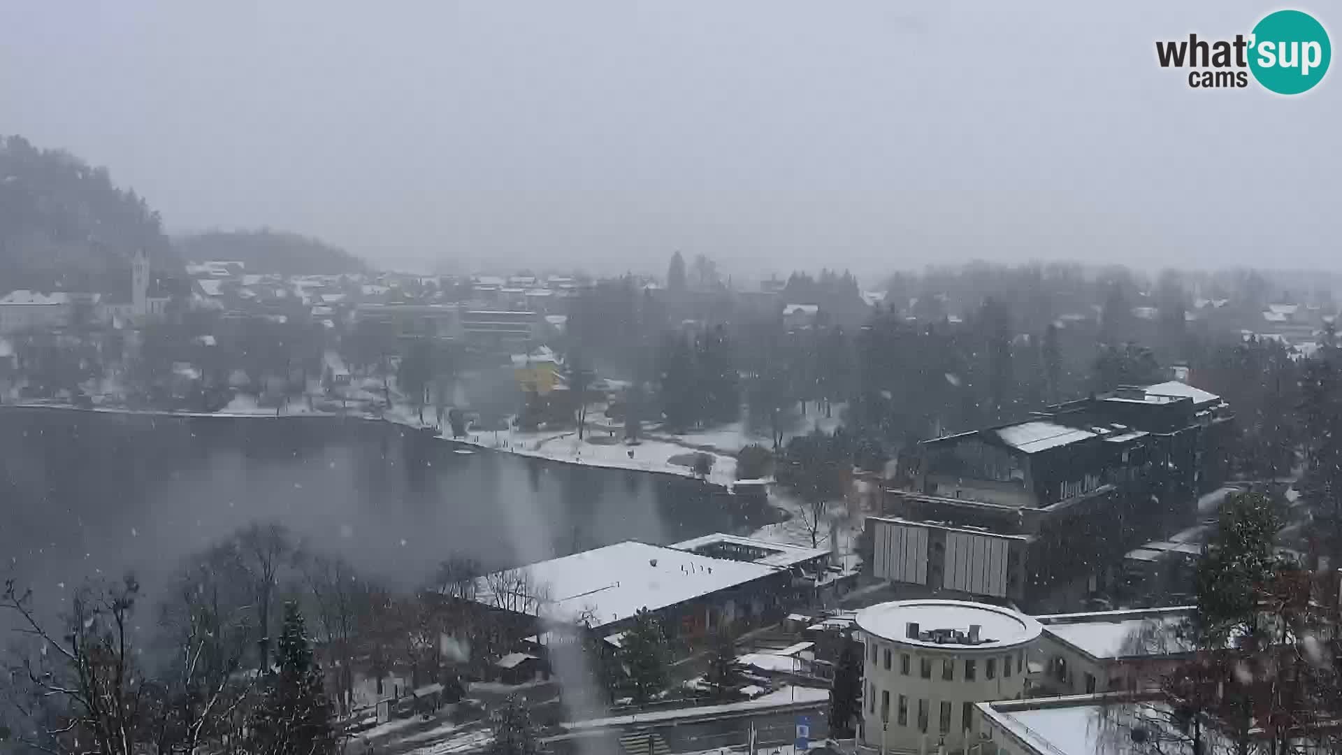 Archiv Foto Webcam Blick auf den Bleder See in Slowenien