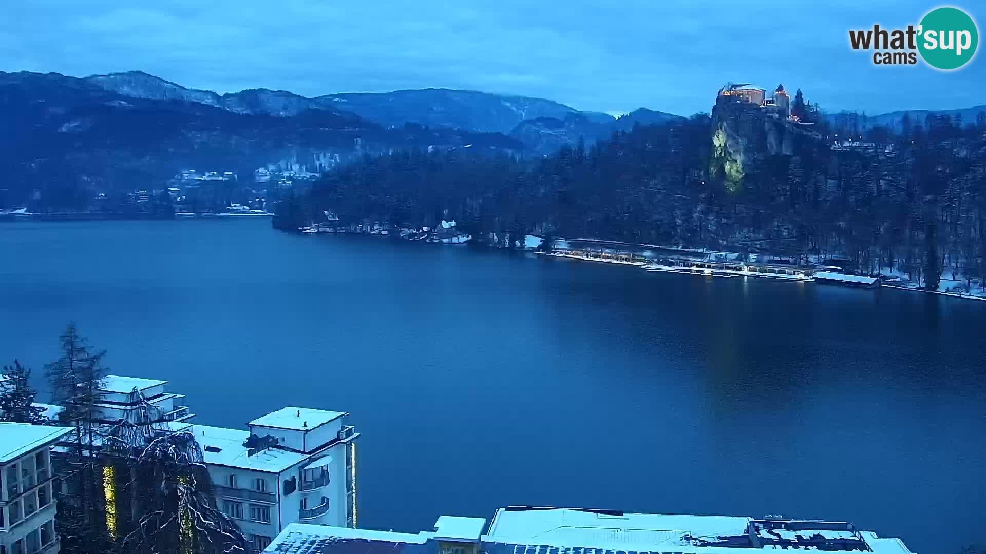 Archiv Foto Webcam Blick auf den Bleder See in Slowenien