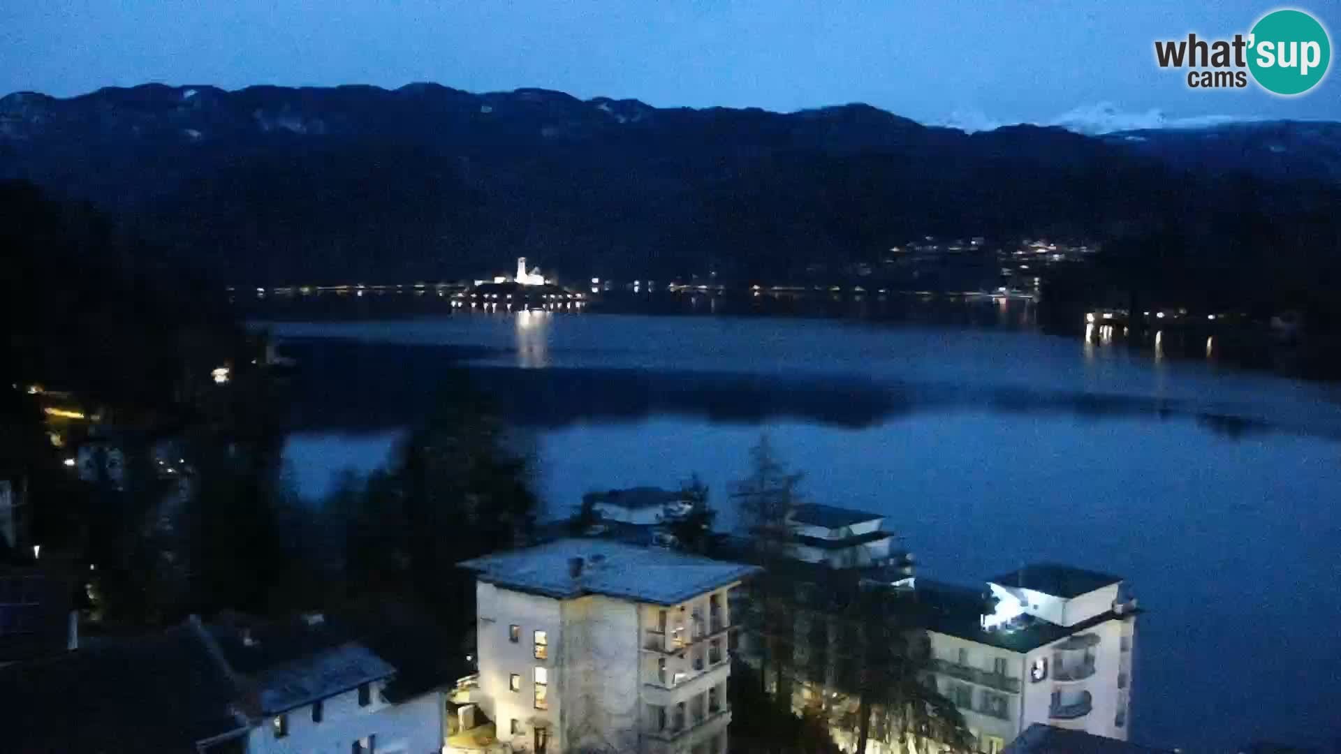 Archiv Foto Webcam Blick auf den Bleder See in Slowenien