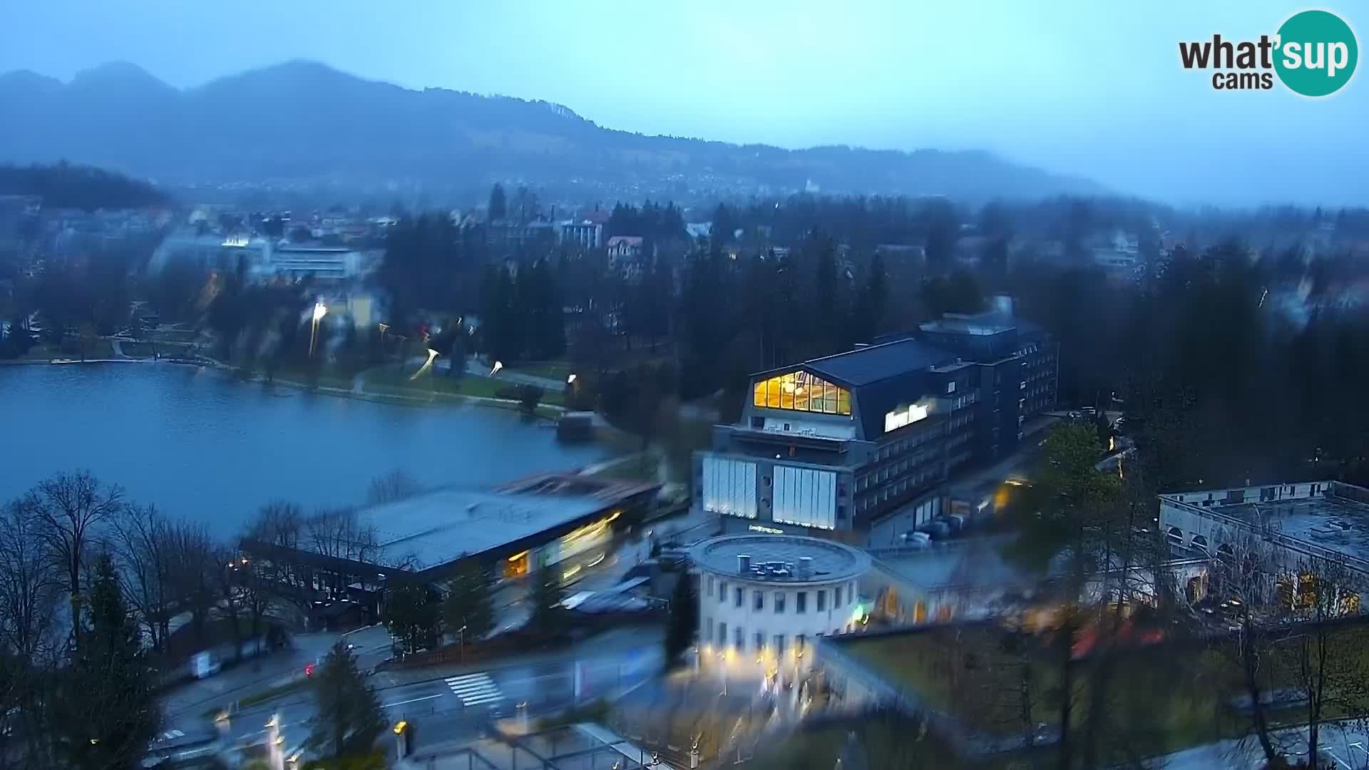 Archiv Foto Webcam Blick auf den Bleder See in Slowenien