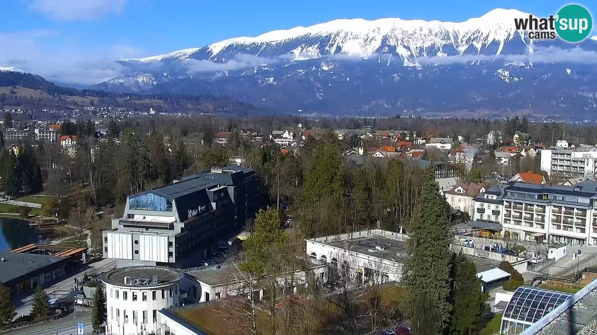Archiv Foto Webcam Blick auf den Bleder See in Slowenien