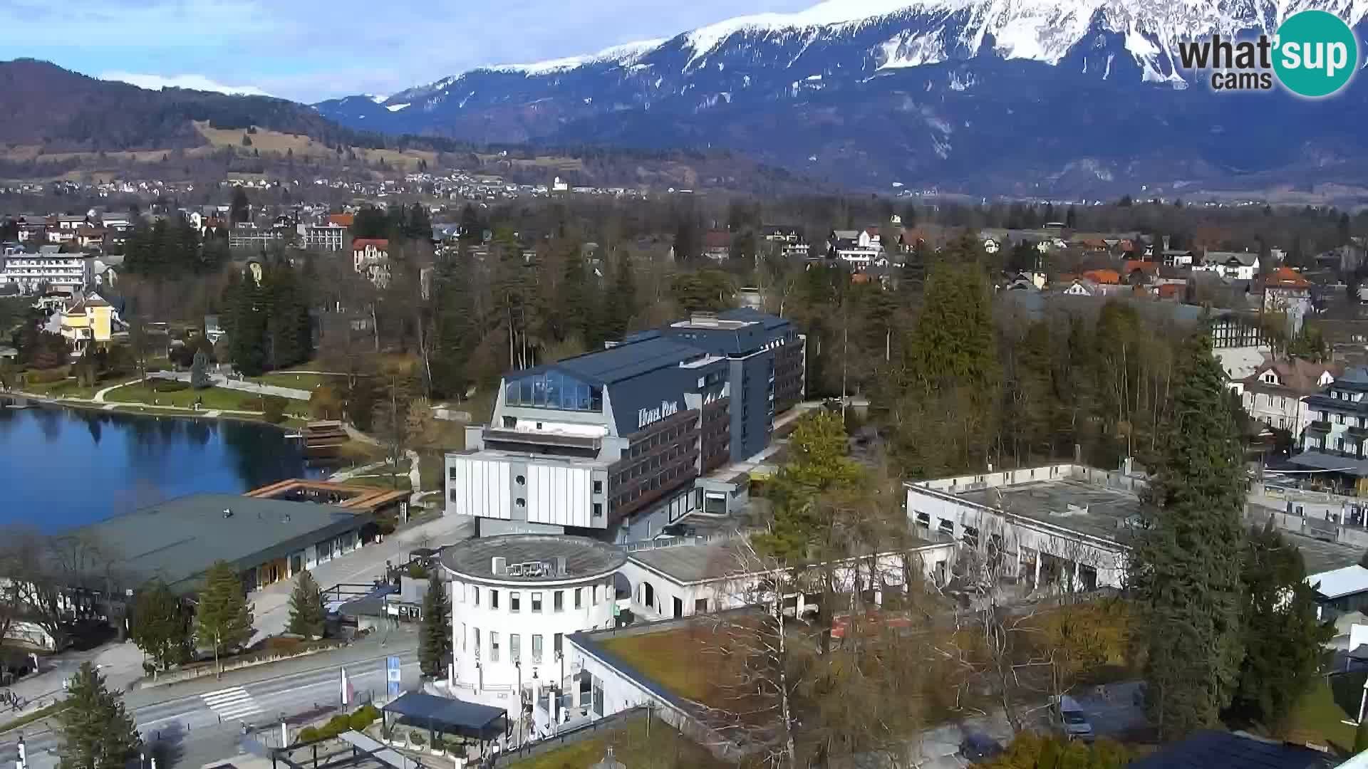 Archiv Foto Webcam Blick auf den Bleder See in Slowenien