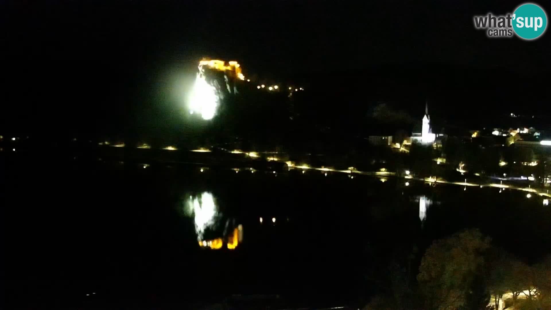 Archiv Foto Webcam Blick auf den Bleder See in Slowenien