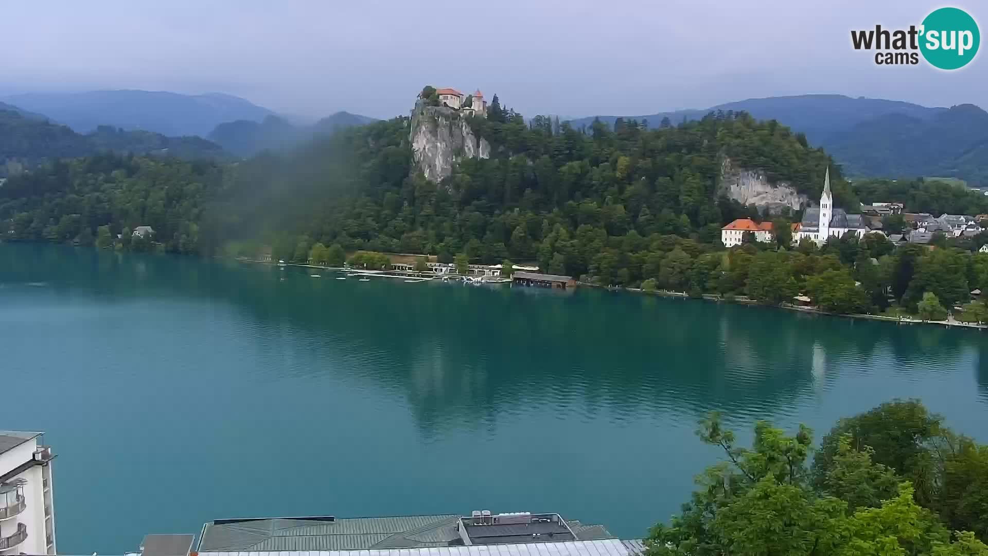 Archiv Foto Webcam Blick auf den Bleder See in Slowenien