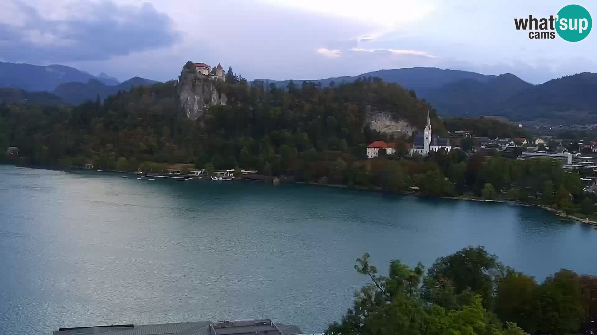 Archiv Foto Webcam Blick auf den Bleder See in Slowenien