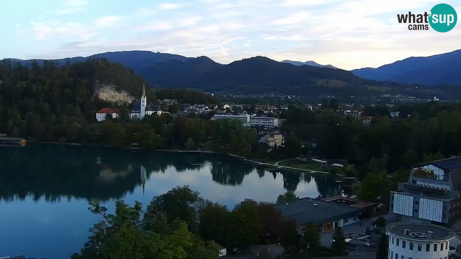 Archiv Foto Webcam Blick auf den Bleder See in Slowenien