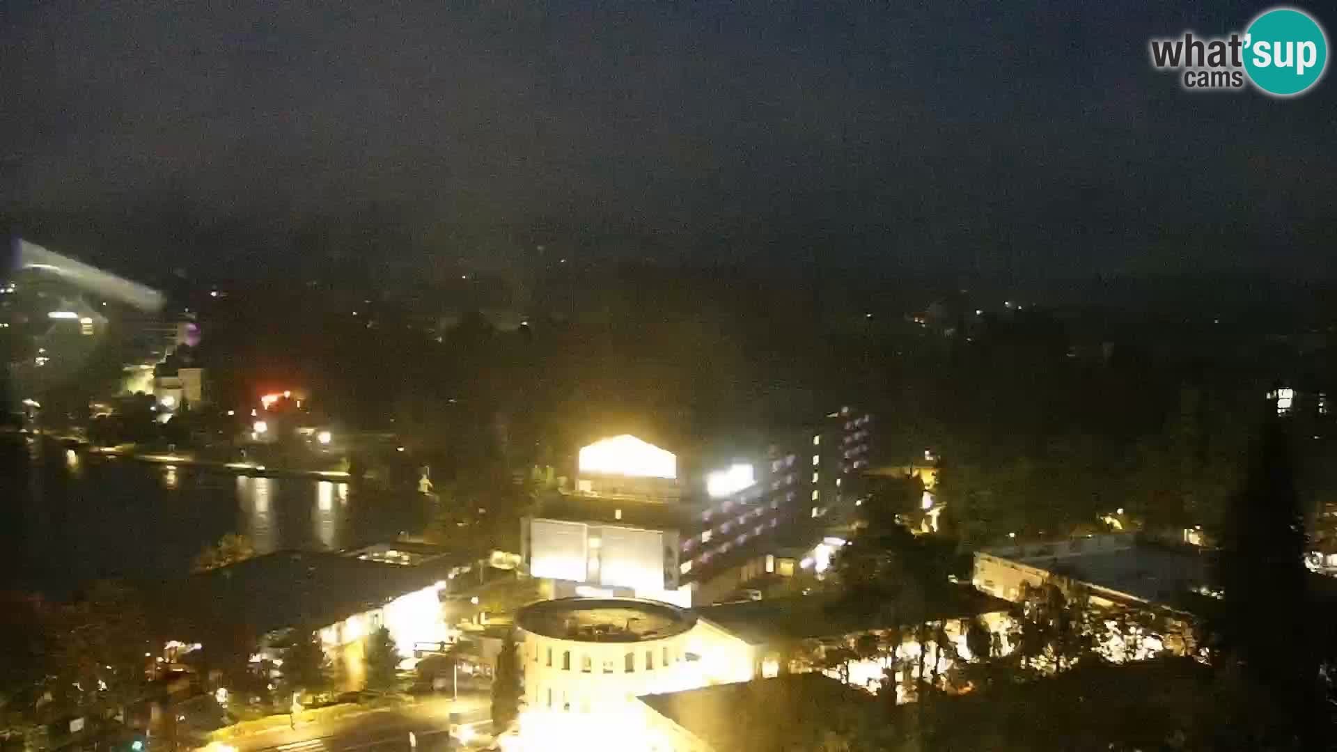 Archiv Foto Webcam Blick auf den Bleder See in Slowenien