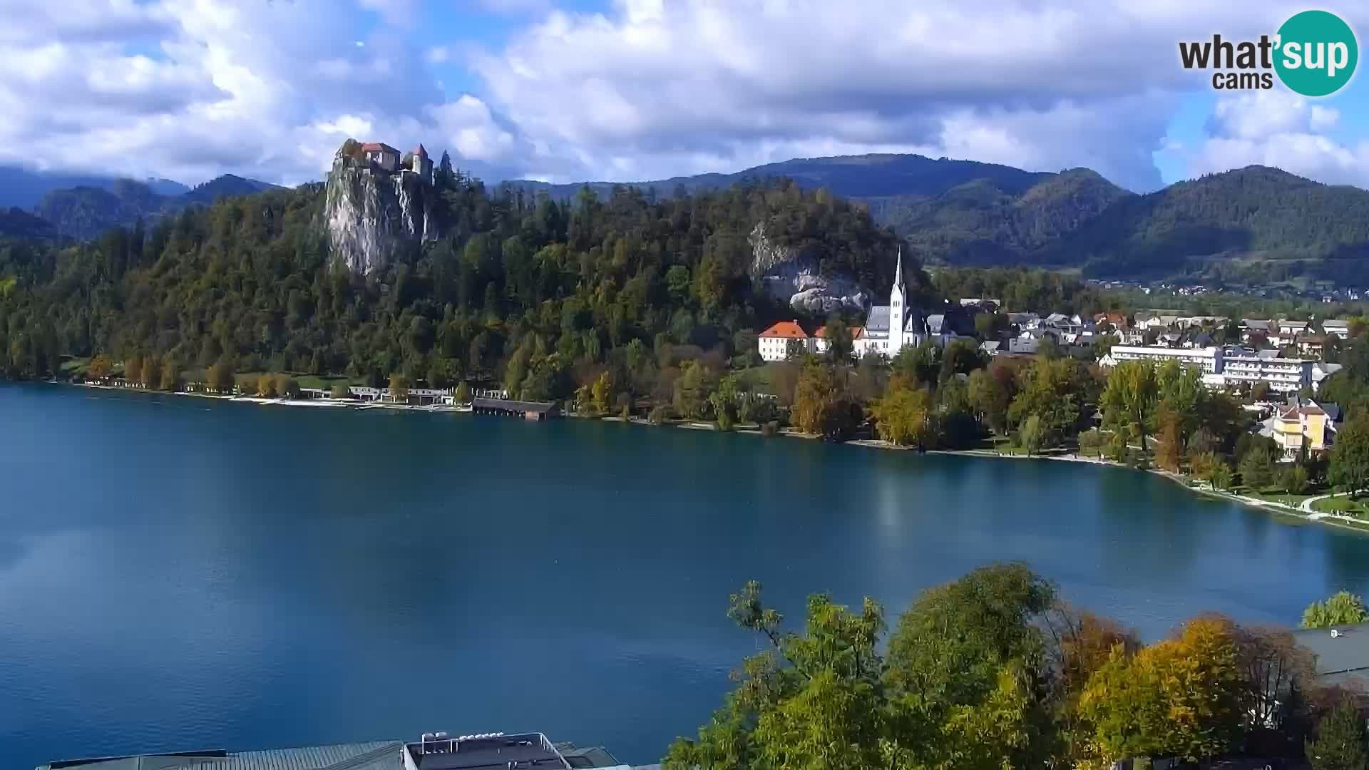 Archiv Foto Webcam Blick auf den Bleder See in Slowenien