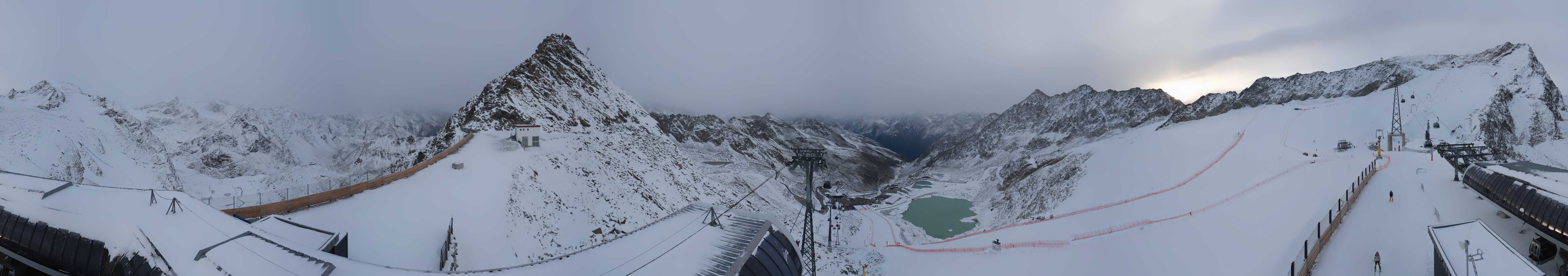 Archived image Webcam Rettenbach Glacier Sölden